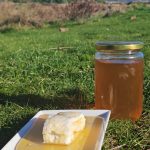 Hakiki Erzurum İspir Süzme Çiçek Balı – Yaylaların Şifalı Özü 850gr